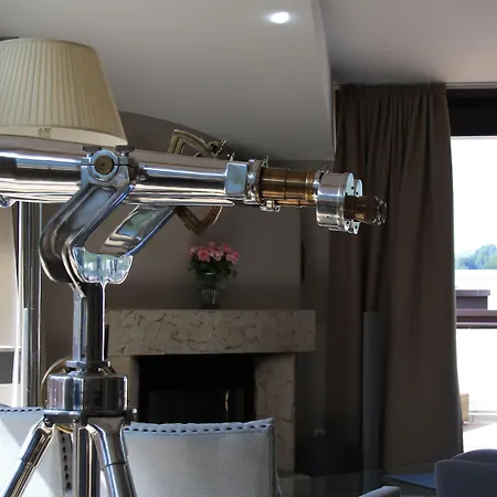 Am Schloss 호텔 키츠부헬